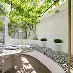 Riviera Apartament