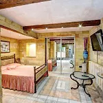 Apartament Riviera *